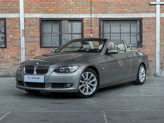 BMW 330i Cabrio 272pk 2009 3-serie, 67-SGD-4