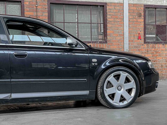 Audi S4 4.2 V8 Quattro 344pk B6  -Youngtimer- Limousine, RF-781-J