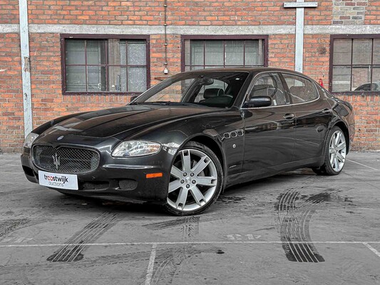 Maserati Quattroporte 4.2L V8 MFI DOHC 259 400PS 2008 Youngtimer