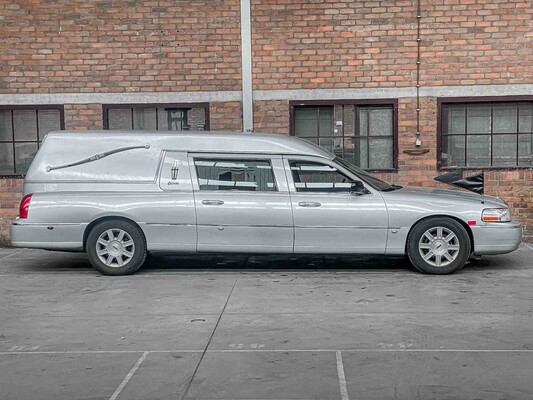 Lincoln Town Car Superior Coach Hearse 242hp 2008, 04-ZL-XB