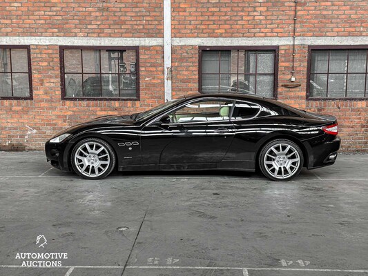 Maserati GranTurismo 4.2 V8 405hp 2008 Youngtimer