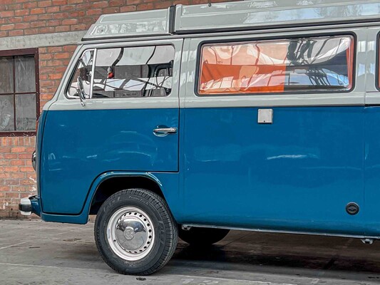 Volkswagen T2 Kampeerauto Westfalia VW T2 Transporter camper 1975, 75-GP-81