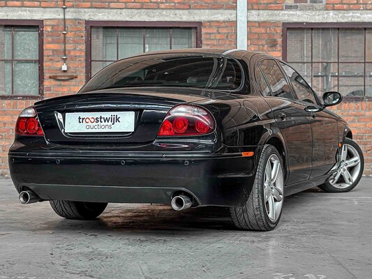 Jaguar S-Type V8 R Supercharged 396hp 2005 (Original-NL), 88-RZ-SX