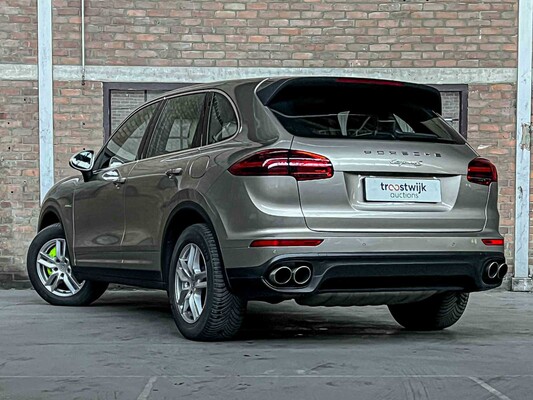 Porsche Cayenne S E-Hybrid 3.0 416hp 2015 (Original-NL), 6-ZGG-64