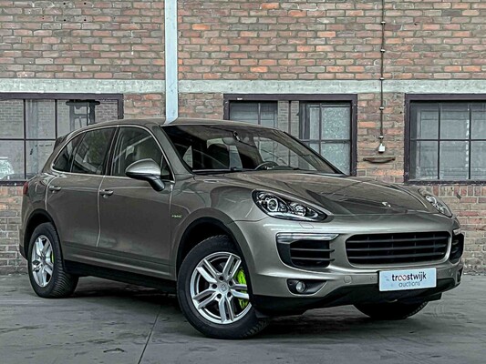 Porsche Cayenne S E-Hybrid 3.0 416pk 2015 (Origineel-NL), 6-ZGG-64