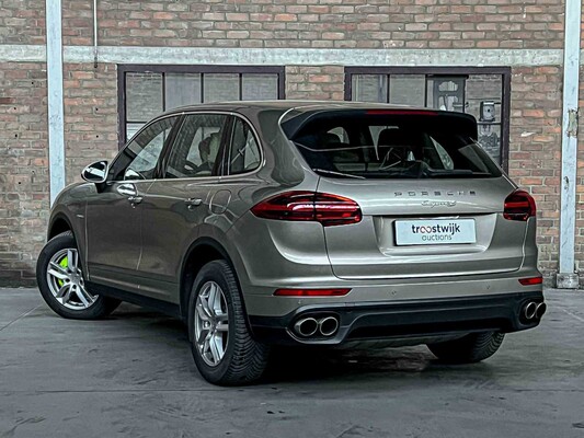 Porsche Cayenne S E-Hybrid 3.0 416hp 2015 (Original-NL), 6-ZGG-64