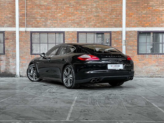 Porsche Panamera S Hybrid 3.0 360pk 2012 (Origineel-NL), 02-TFX-2