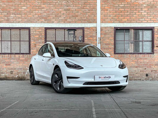 Tesla Model 3 Standard RWD Plus 60 kWh 2019 (Original-NL), G-233-DX