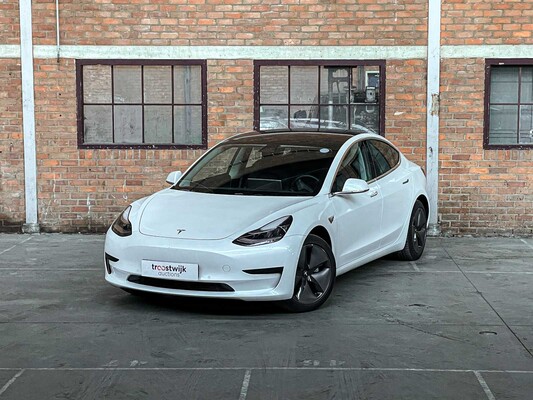 Tesla Model 3 Standard RWD Plus 60 kWh 2019 (Original-NL), G-233-DX