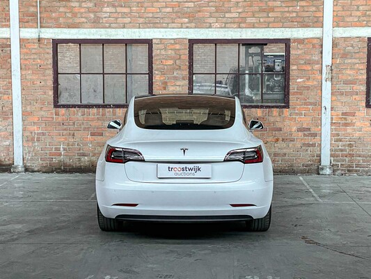 Tesla Model 3 Standard RWD Plus 60 kWh 2019 (Original-NL), G-233-DX