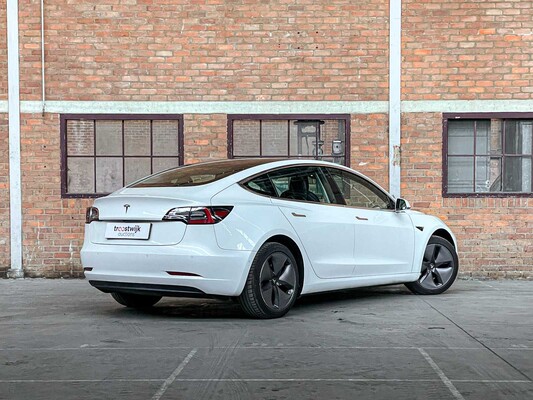 Tesla Model 3 Standard RWD Plus 60 kWh 2019 (Origineel-NL), G-233-DX