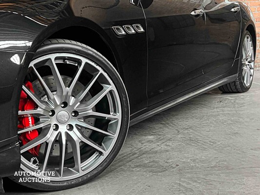 Maserati Quattroporte GTS 3.8 V8 530pk 2013