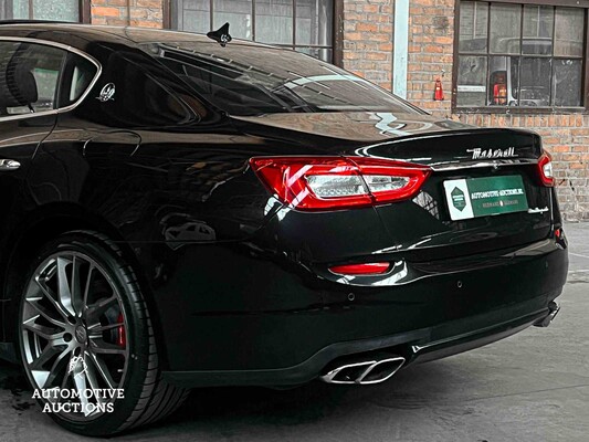 Maserati Quattroporte GTS 3.8 V8 530pk 2013