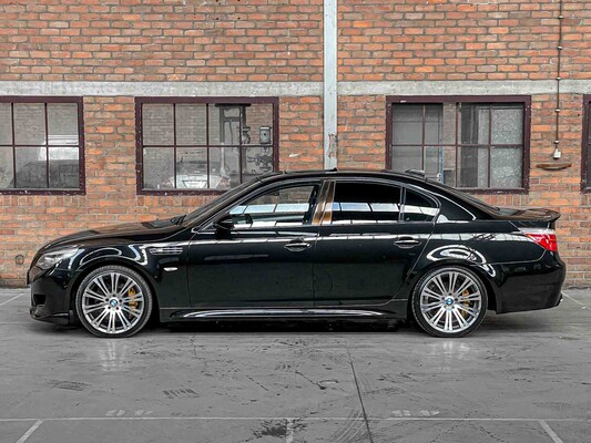 BMW M5 5.0 V10 500hp 2010