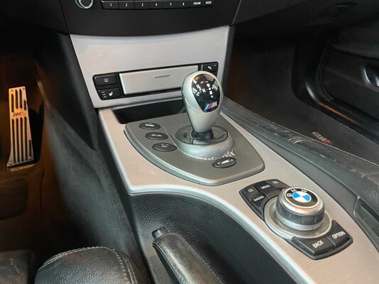 BMW M5 5.0 V10 500pk 2010