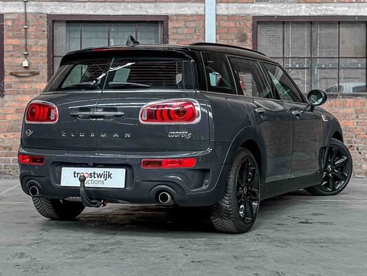 Mini Clubman Cooper S 2.0 Chili Serious Business 192pk 2015, J-097-FS