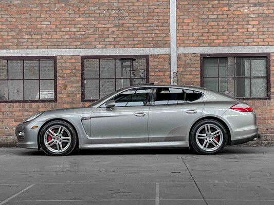 Porsche Panamera 4 3.6 V6 300PS 2010