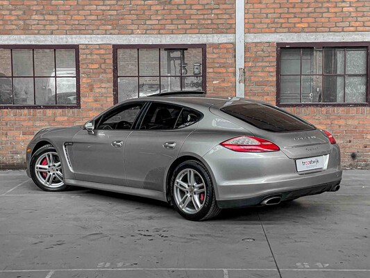 Porsche Panamera 4 3.6 V6 300PS 2010