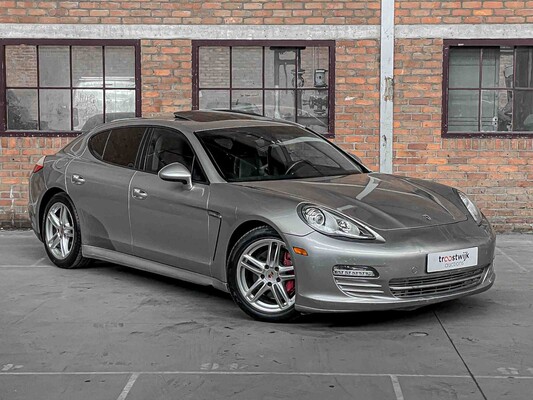 Porsche Panamera 4 3.6 V6 300PS 2010