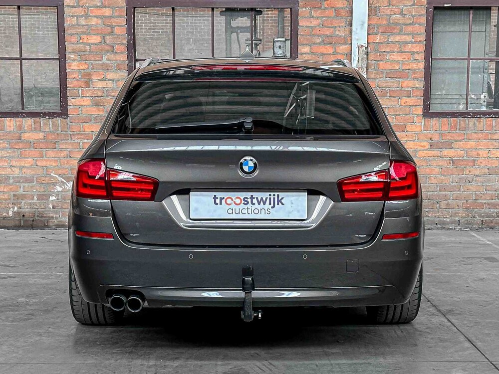 BMW 528i Touring Executive 245PS 2012 F11 5er (Original-NL), 08-XGB-5