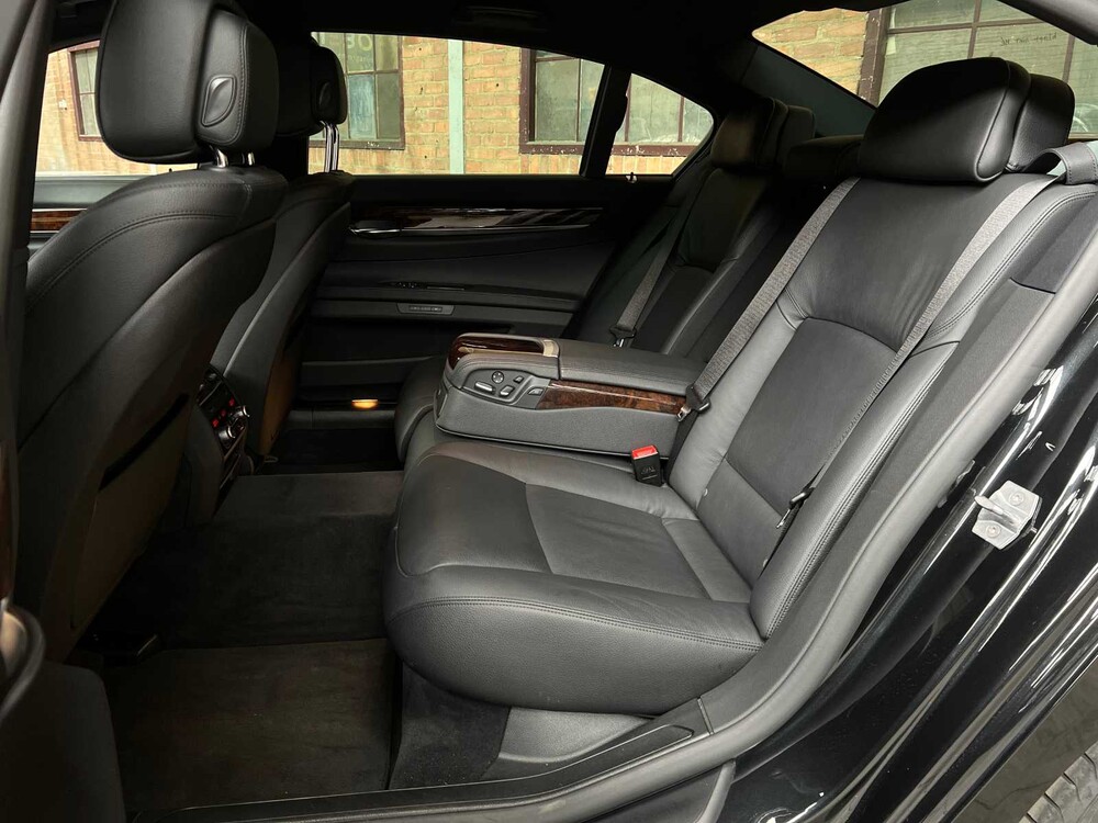 BMW 730Ld F02 258PS 2015 7er