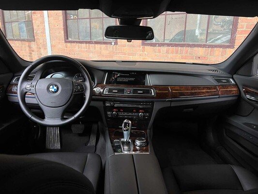 BMW 730Ld F02 258pk 2015 7-serie