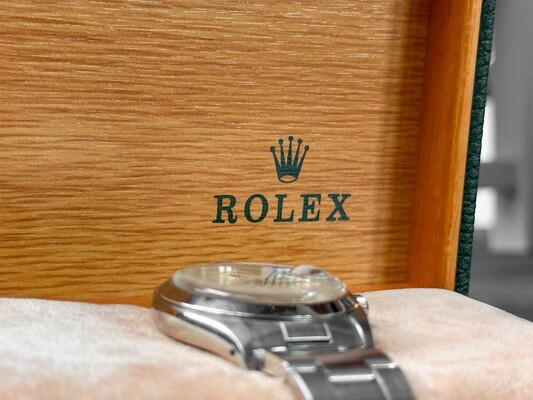 ROLEX 6694 OYSTERDATE 1960 - GOLD UND WEISSES DAIL - MIT ORIGINALVERPACKUNG UND STAHLARMBAND