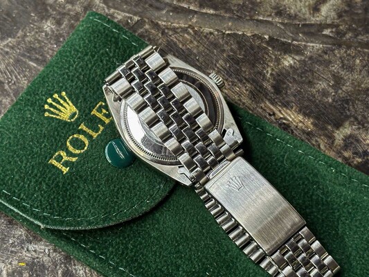 Rolex Oyster Perpetual Date 1500 1973 Wristwatch