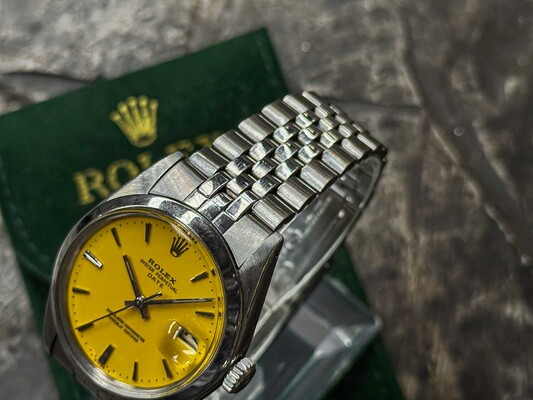 Rolex Oyster Perpetual Date 1500 1973 Wristwatch