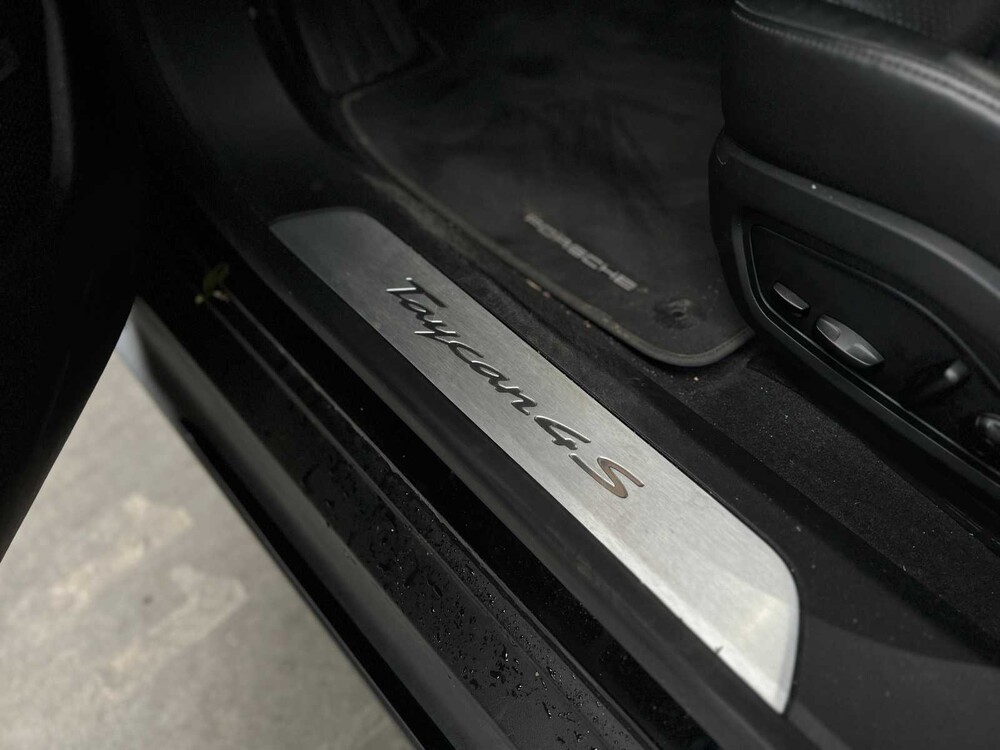 Porsche Taycan 4S Performance 84kWh 2020 (Original-NL+1. Besitzer), J-824-JS