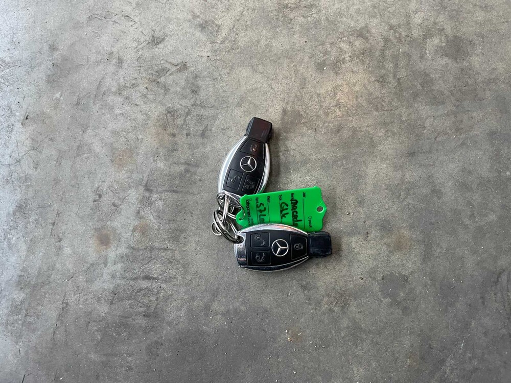 Mercedes-Benz GLK-Klasse 250 CDI 4-Matic 204PS 2010 (Original-UK), 57-LRF-4