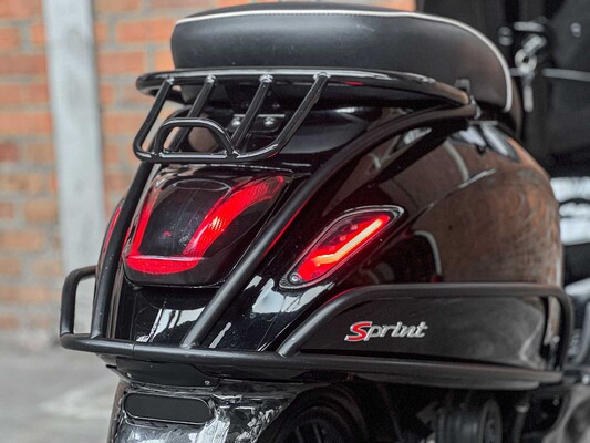 Vespa Bromscooter Sprint 4T 80cc 2014, F-149-XZ