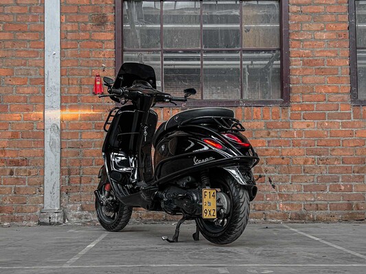 Vespa Moped Sprint 4T 80cc 2014, F-149-XZ