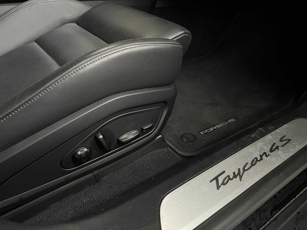 Porsche Taycan 4S Performance 84kWh 489PS 2020 (Original-NL), J-824-JS