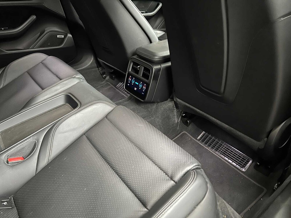 Porsche Taycan 4S Performance 84kWh 489PS 2020 (Original-NL), J-824-JS