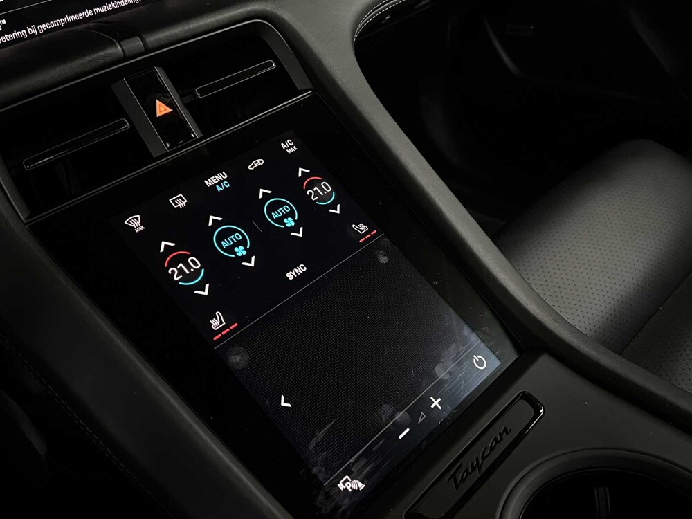 Porsche Taycan 4S Performance 84kWh 489PS 2020 (Original-NL), J-824-JS