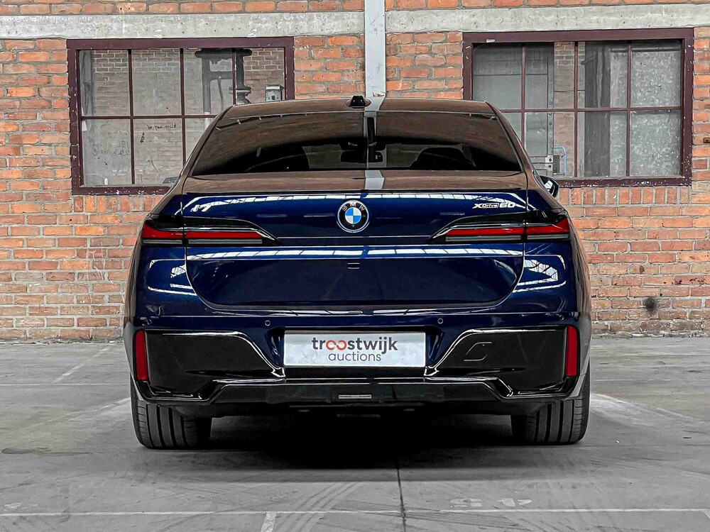 BMW i7 xDrive60 106 kWh M-Sport 544PS 2023 (Original-NL + 1. Besitzer) G70, T-374-PF