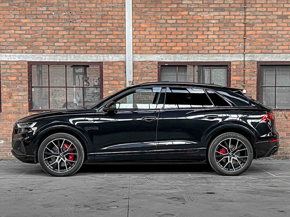 Audi Q8 55 TFSI quattro Pro Line S 340PS 2021 (ursprünglich-NL+1. Besitzer), K-477-RT