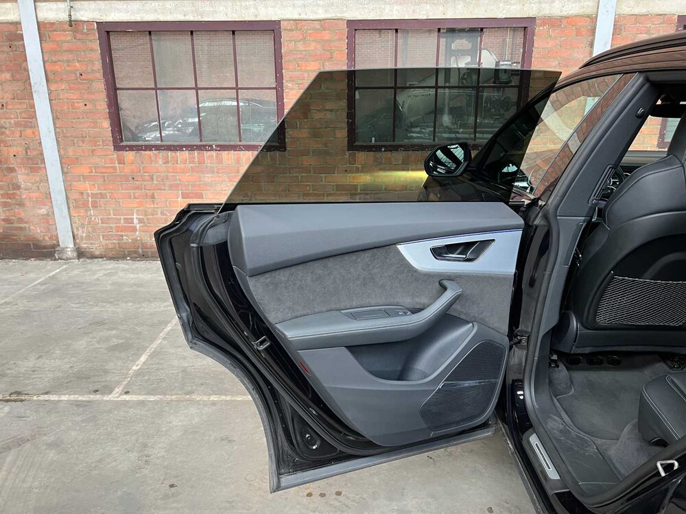 Audi Q8 55 TFSI quattro Pro Line S 340PS 2021 (ursprünglich-NL+1. Besitzer), K-477-RT