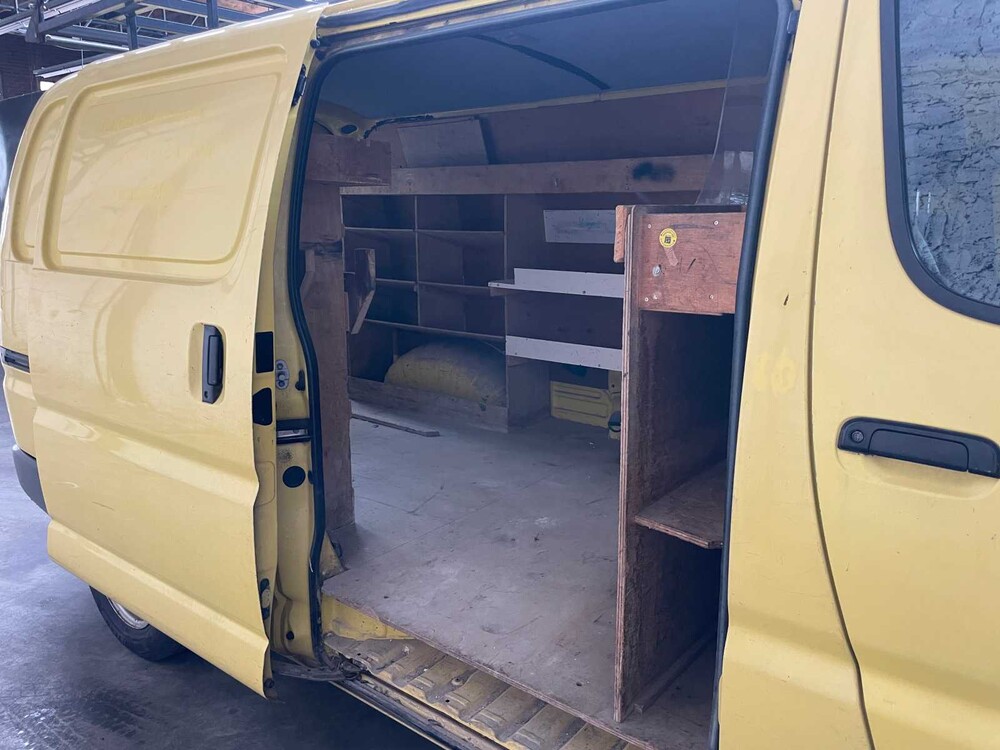 Toyota HiAce 2.5 D4-D 90 LWB Basis 88PS 2006 (Original-NL), 71-BX-TF