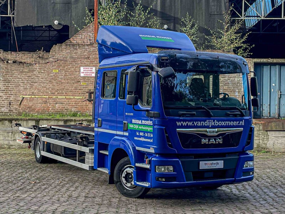 MAN TGL 12.220 220 2016, 31-BHL-8 -Doppelkabine-