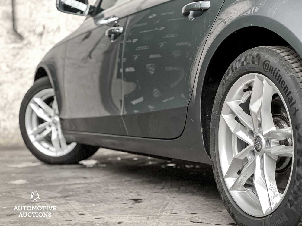 Audi A4 Avant 1.8 TFSI Business Edition 170PS 2014 -Baujahr DE-, 1-SZS-51