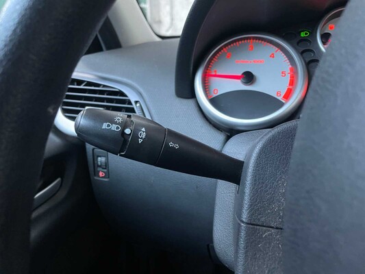 Peugeot 207 1.6 HDiF X-line 90PS 2010 (Original-NL), 68-KBZ-5