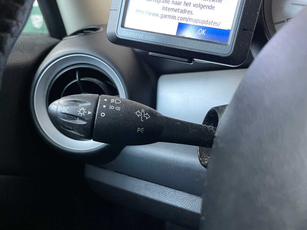 Mini Cooper One 1.6 MINIMALIST Business Line 98PS 2010 (Original-GB), 37-NPB-5