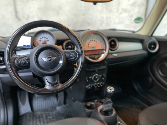 Mini Cooper One 1.6 MINIMALIST Business Line 98PS 2010 (Original-GB), 37-NPB-5