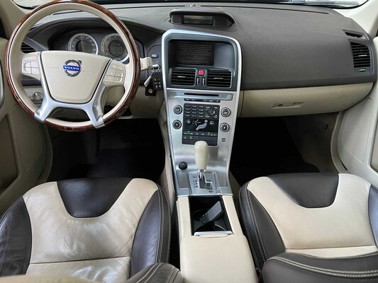 Volvo XC60 2.0T Summum 203hp 2010 (Original-NL), 42-LRP-3