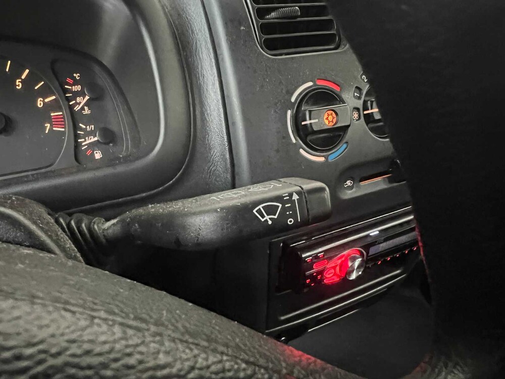 Opel Agila 1.2-16V Elegance 75PS 2003 (Original-NL), 52-LL-LS