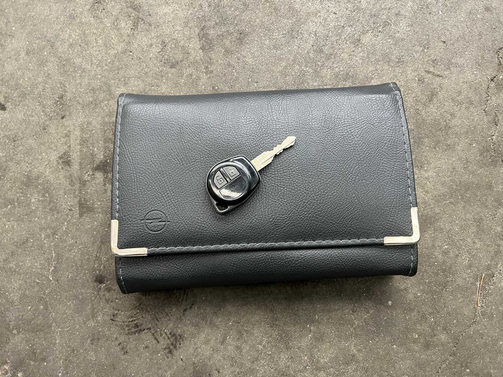 Opel Agila 1.2-16V Elegance 75PS 2003 (Original-NL), 52-LL-LS