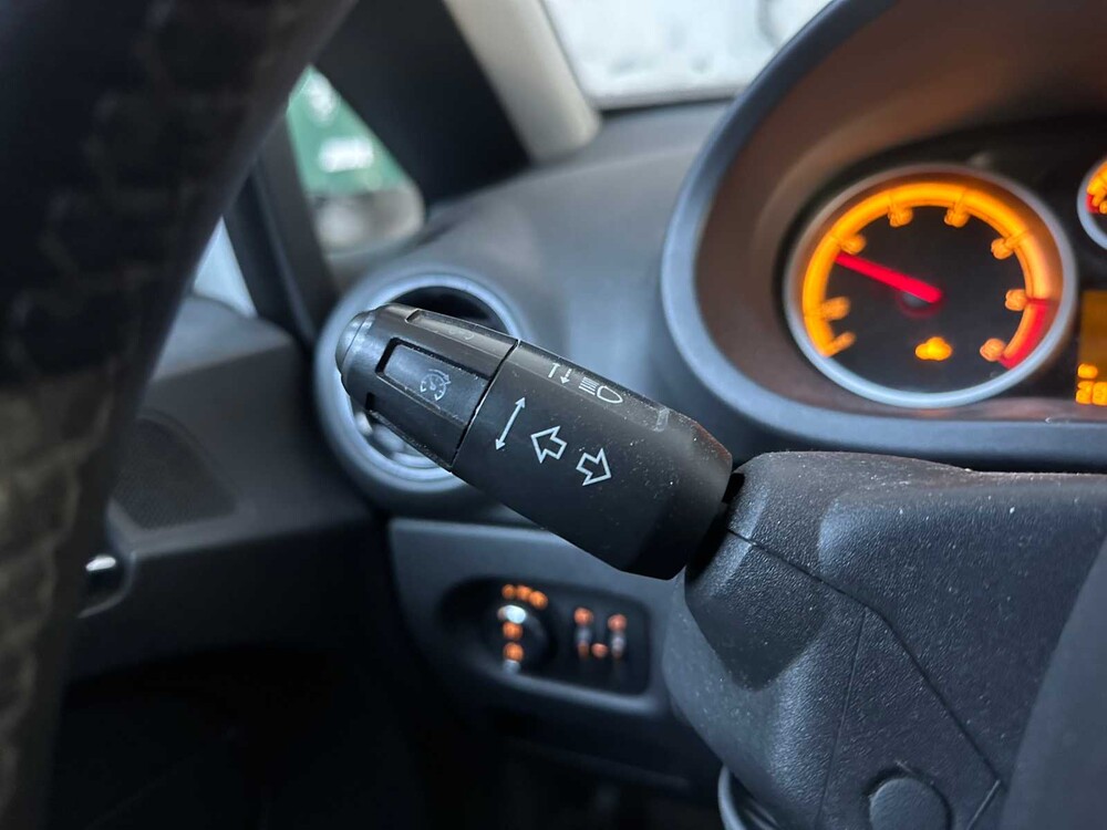 Opel Corsa 1.3 CDTi EcoFlex S/S '111' Edition 95PS 2010-(Original-NL), 95-NXF-8