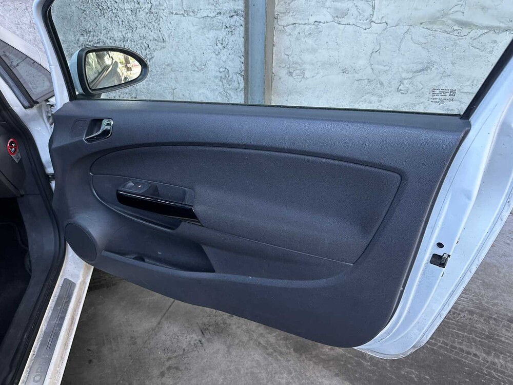 Opel Corsa 1.3 CDTi EcoFlex S/S '111' Edition 95PS 2010-(Original-NL), 95-NXF-8